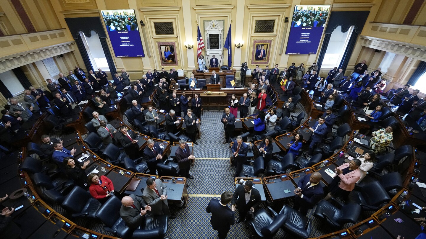 弗吉尼亚州众议院和参议院通过了相互竞争的州预算，两者都与扬金的愿景背道而驰